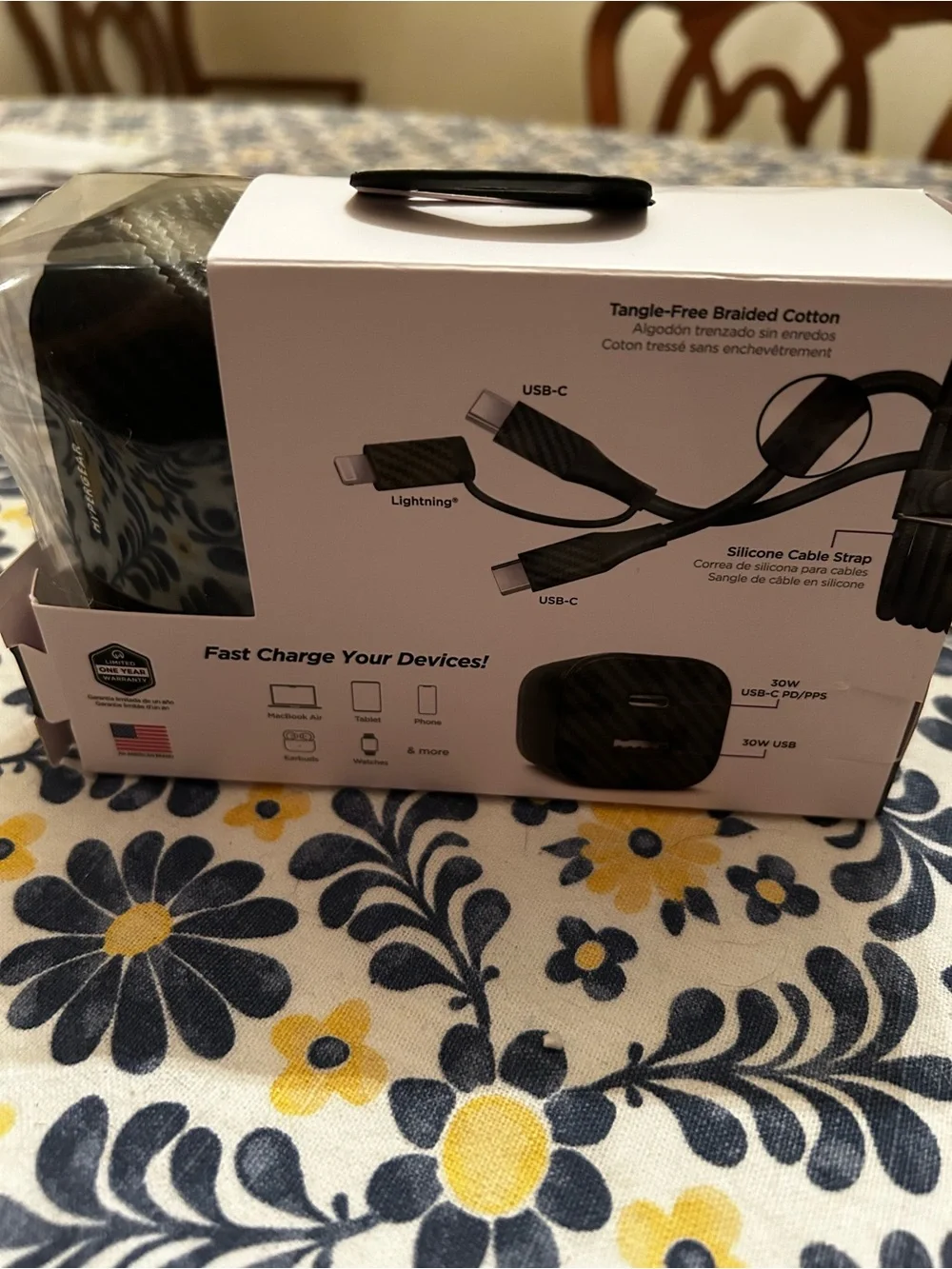 30W USB-C PD Charging Kit with Carbon Black Pouch